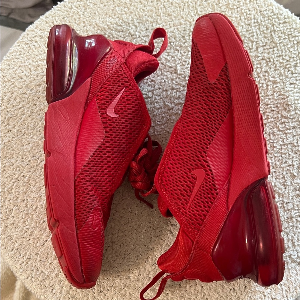 Nike Youth Air Max 270 Triple Red